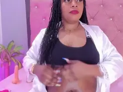 Amateur Live Sex of KiaraGonzalez