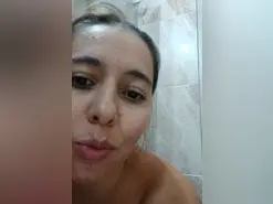 Amateur Nude Webcam of isa_loves_cum