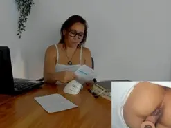 Amateur Live Sex Cam of isa_loves_cum