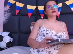Amateur Free Porn Cam of ValentinaVegaaa