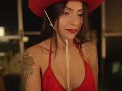 Amateur Sex Cam of rossaquenn