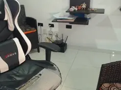Amateur Live Sex Cam of lovetattoo