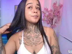 Amateur Live Sex of Black_roseee