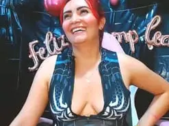 Amateur Live Porn of moons_ivy