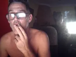 Amateur Live Porn of patricktwinsk