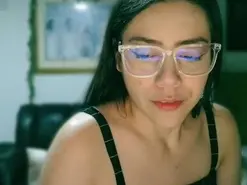 Amateur Adult Video Chat of SarahJonhsom