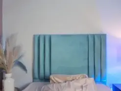 Amateur Watch Live Sex Cams of AnnaDenver