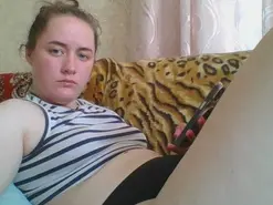 Amateur Live Sex Cam of skyressies0303