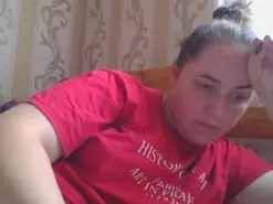 Amateur Free Porn Cam of skyressies0303