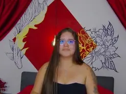 Amateur Live Porn of lia_avalon_