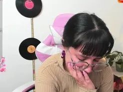 Amateur Watch Live Sex Cams of hot_moon_18