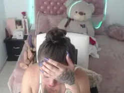 Amateur Live Sex Cam of patty_squirt