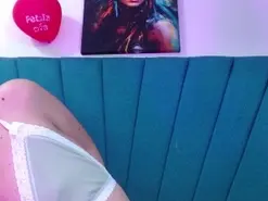 Amateur Sex Cam of Maddy_wish