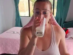 Amateur Live Sex Cam of hottychrystal