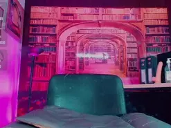 Amateur Sex Chat of emeli_roushot