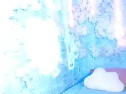 Amateur Free Live Porn of kira_mystery