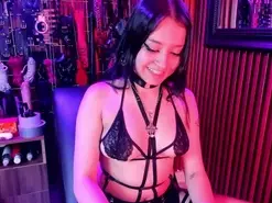 Amateur Free Porn Cam of Mhannia_bdsmpri