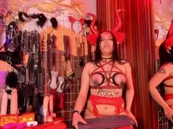 Amateur Adult Webcam of Mhannia_bdsmpri