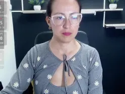 Amateur Nude Webcam of Lauryn_Jones