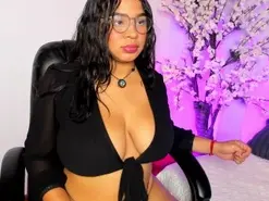 Amateur Adult Video Chat of Lila_Jonees