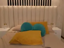 Amateur Adult Webcam of PaulineSanz