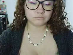 Amateur Best Webcam of Curly_greeneyed