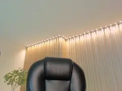 Amateur Adult Webcams of SarahYates