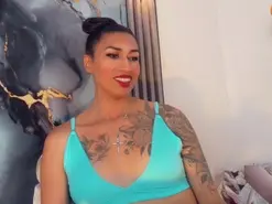 Amateur Live Sex Cam of khiara_moretti