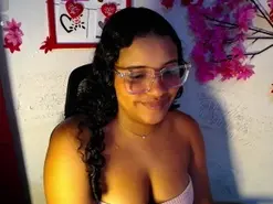 Amateur Adult Video Chat of chleo_rosse