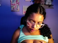 Amateur Free Live Porn of chleo_rosse