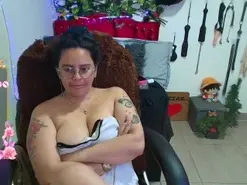 Amateur Live Sex of elektra_32