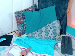 Amateur Free Porn Cam of CassandraBaby_