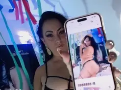 Amateur Nude Webcam of perla_sharid