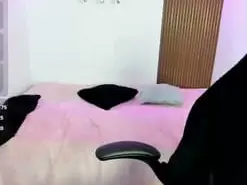 Amateur Nude Webcam of mila_quinn