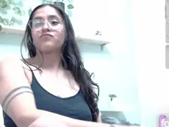 Amateur Free Live Porn of chantal_adams0