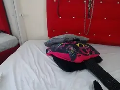 Amateur Live Porn of Latinahotboddy