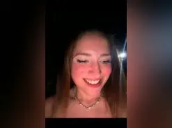 Amateur Live Sex of Allisonfoxxx