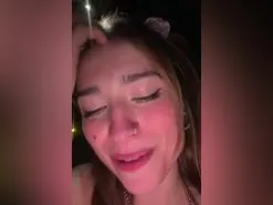 Amateur Adult Webcam of Allisonfoxxx