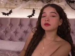 Amateur Adult Webcam of Emi_Petite