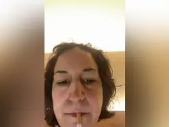 Amateur Live Sex Cam of Lucia_88