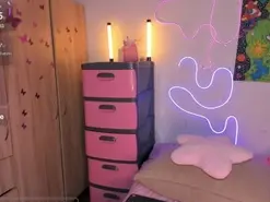 Amateur Free Live Porn of Meow_damn