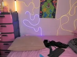 Amateur Nude Webcam of Meow_damn