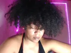 Amateur Nude Webcam of cherry_cleou