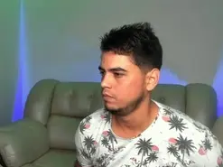 Amateur Live Sex Cam of Fox_couple