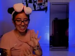 Amateur Free Live Porn of La_gata_69