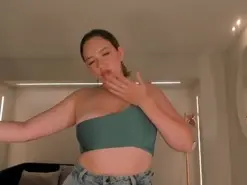 Amateur Free Porn Cam of BellaRose1