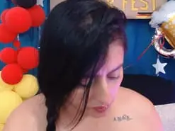 Amateur Adult Video Chat of KIMBERLY_OSORIO