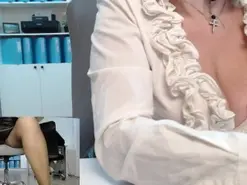 Amateur Live Sex Cam of passionateblond