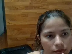 Amateur Free Porn Cam of EmilyCm