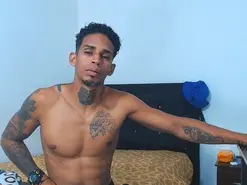 Amateur Sex Chat of tatoo_latin27